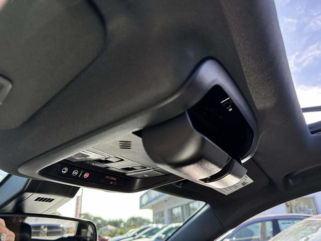 Photo of 2022 Mosaic Black Metallic Chevrolet Equinox
