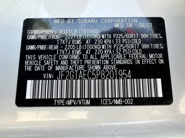Photo of 2023 Crystal White Pearl Subaru Crosstrek