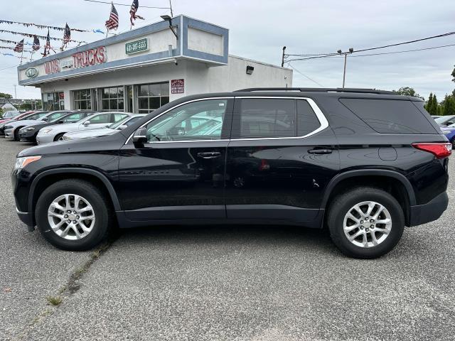 Photo of 2019 Black Currant Metallic Chevrolet Traverse