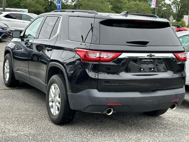 Photo of 2019 Black Currant Metallic Chevrolet Traverse