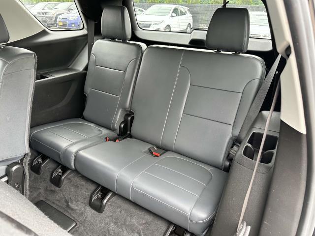 Photo of 2019 Black Currant Metallic Chevrolet Traverse