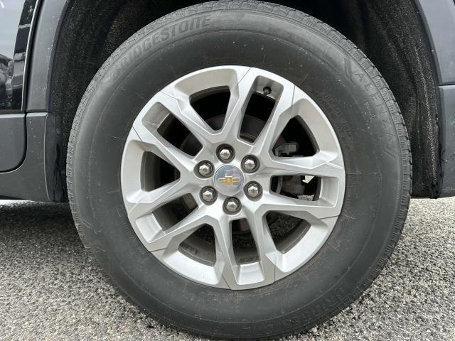 Photo of 2019 Black Currant Metallic Chevrolet Traverse