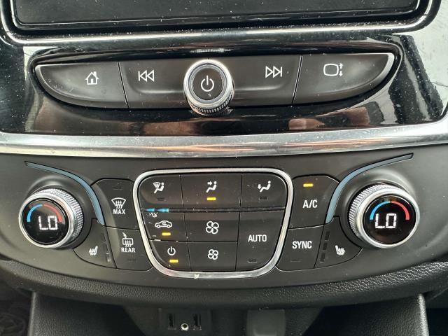 Photo of 2019 Black Currant Metallic Chevrolet Traverse