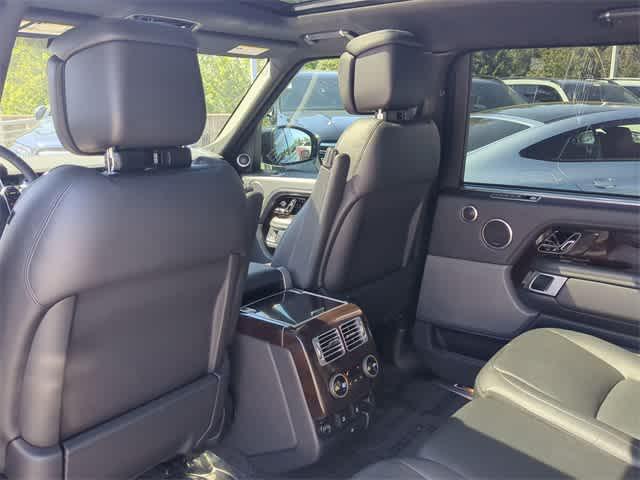 Photo of 2021 Santorini Black Land Rover Range Rover