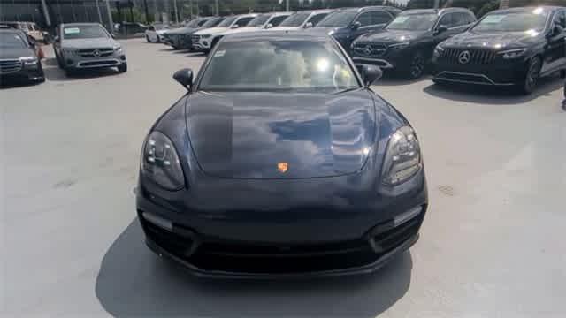 Photo of 2018 Night Blue Metallic Porsche Panamera