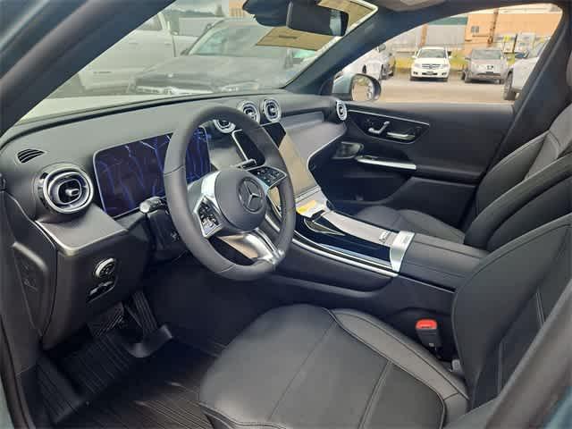 Photo of 2025 Verde Mercedes-Benz GLC 350e
