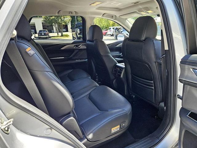Photo of 2023 Sonic Silver Metallic Mazda CX-9