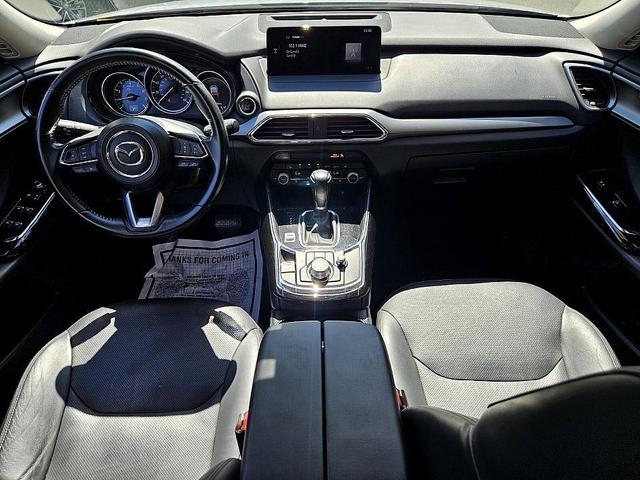 Photo of 2023 Sonic Silver Metallic Mazda CX-9