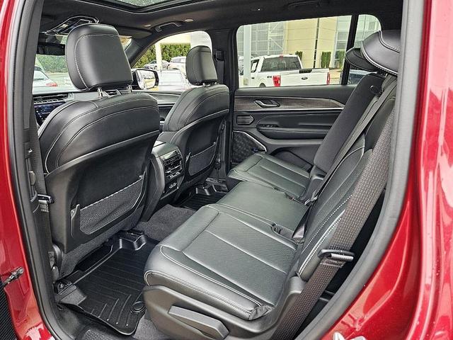 Photo of 2021 Red Jeep Grand Cherokee L