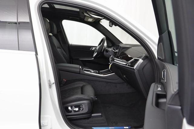 Photo of 2026 Alpine White BMW X5