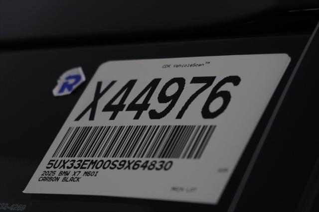 Photo of 2025 Carbon Black Metallic BMW X7