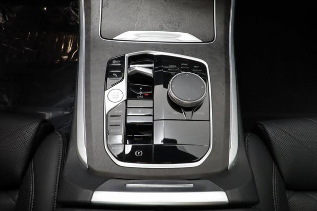 Photo of 2024 Black Sapphire Metallic BMW X5