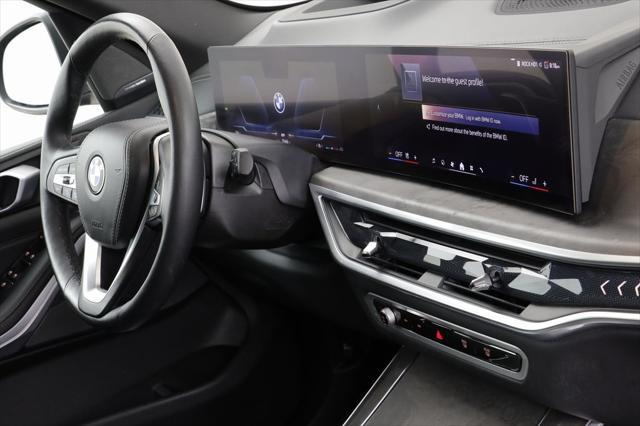 Photo of 2024 Black Sapphire Metallic BMW X5