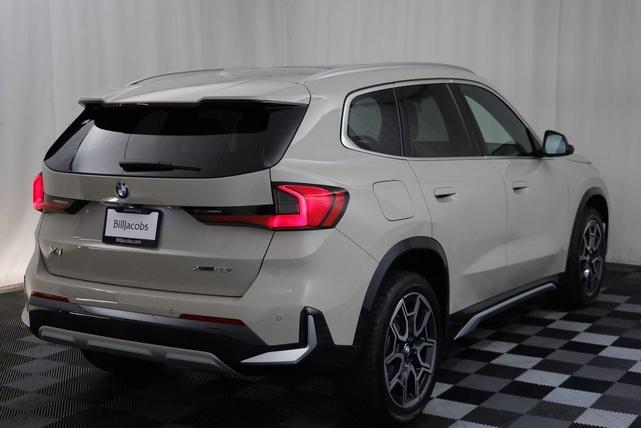 Photo of 2026 Dune Grey Metallic BMW X1