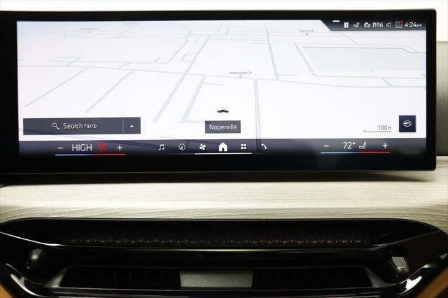 Photo of 2025 Mineral White Metallic BMW 330