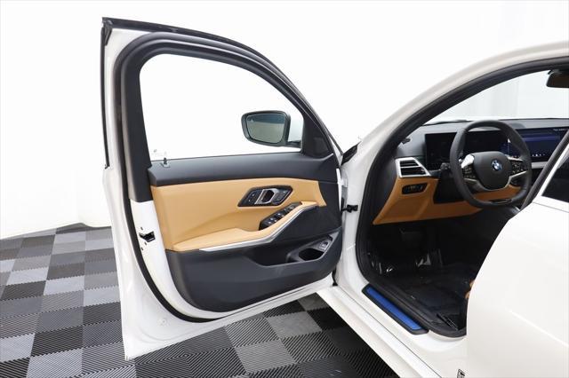 Photo of 2025 Mineral White Metallic BMW 330