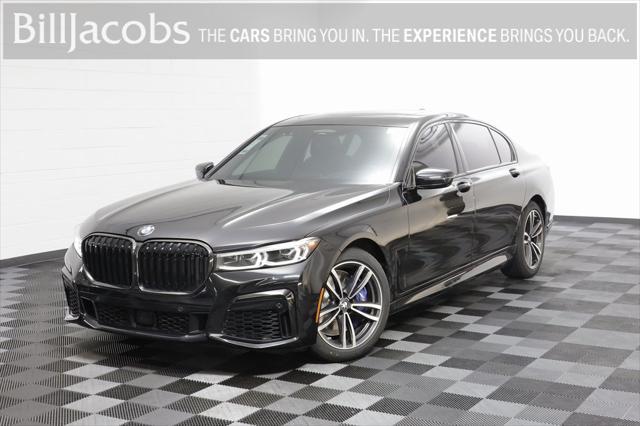 2022 BMW 740