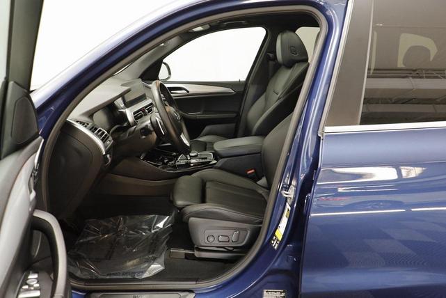Photo of 2024 Phytonic Blue Metallic BMW X3