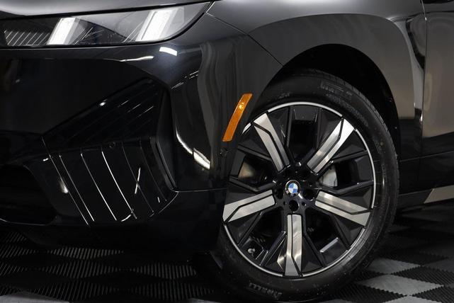 Photo of 2026 Black Sapphire Metallic BMW iX