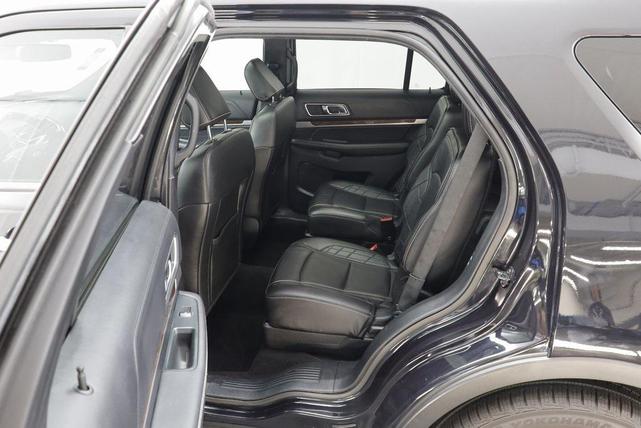 Photo of 2019 Agate Black Metallic Ford Explorer