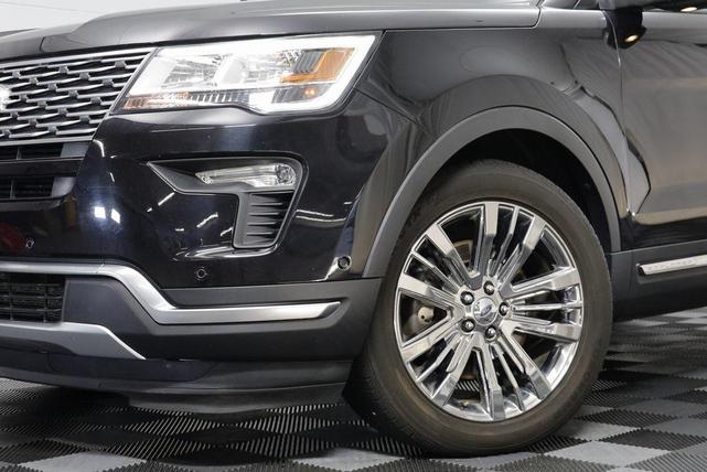 Photo of 2019 Agate Black Metallic Ford Explorer