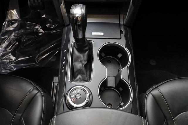 Photo of 2019 Agate Black Metallic Ford Explorer