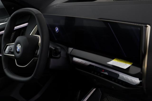 Photo of 2025 Skyscraper Gray Metallic BMW X3