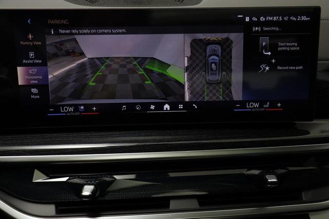 Photo of 2026 Brooklyn Grey Metallic BMW X7