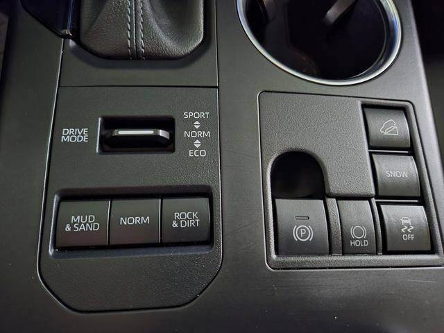 Photo of 2024 Ruby Flare Pearl Toyota Highlander
