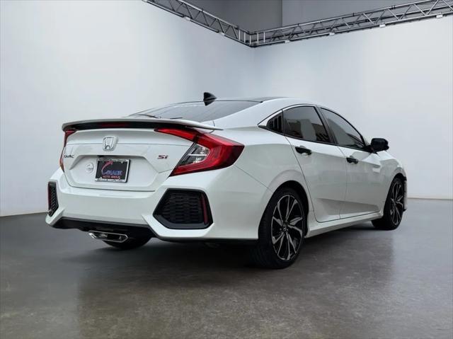 Photo of 2019 Platinum White Pearl Honda Civic Si