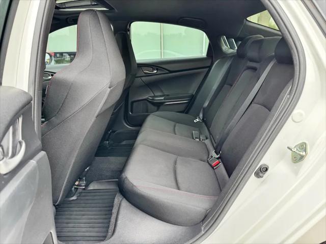 Photo of 2019 Platinum White Pearl Honda Civic Si