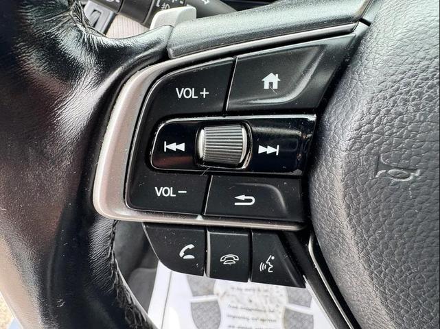 Photo of 2022 Sonic Gray Pearl Honda Accord