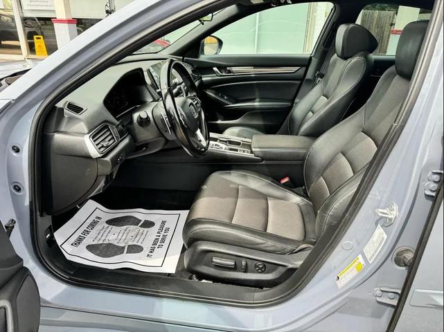 Photo of 2022 Sonic Gray Pearl Honda Accord