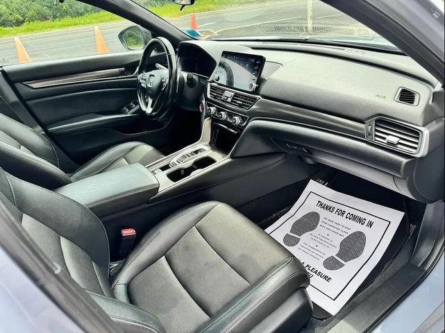 Photo of 2022 Sonic Gray Pearl Honda Accord