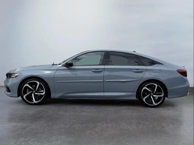 Photo of 2022 Sonic Gray Pearl Honda Accord