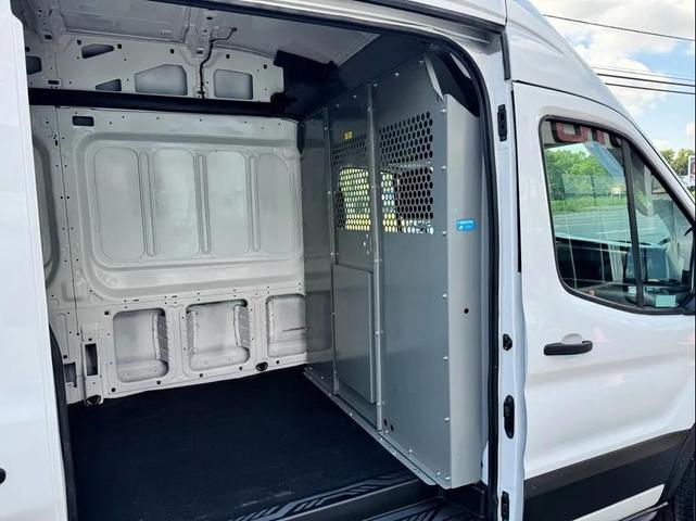 Photo of 2023 Oxford White Ford Transit-350