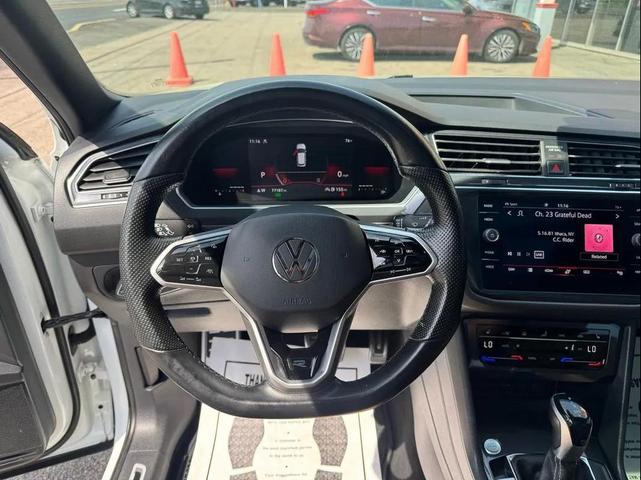 Photo of 2022 White Volkswagen Tiguan