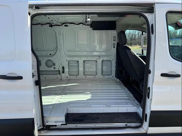 Photo of 2023 Oxford White Ford Transit-150