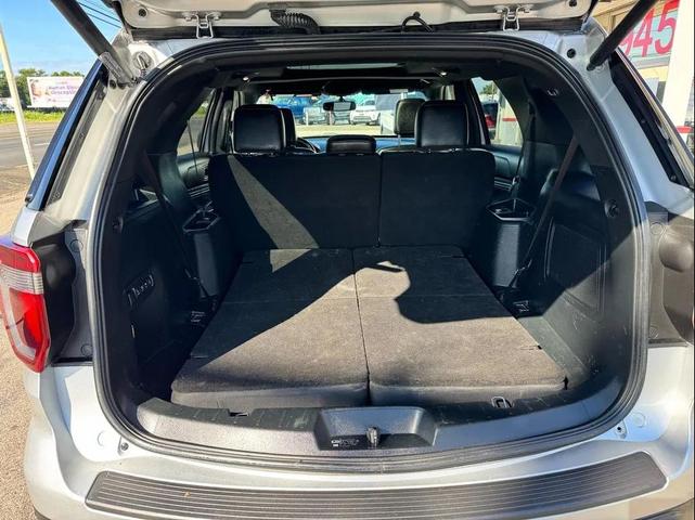 Photo of 2019 Ingot Silver Metallic Ford Explorer