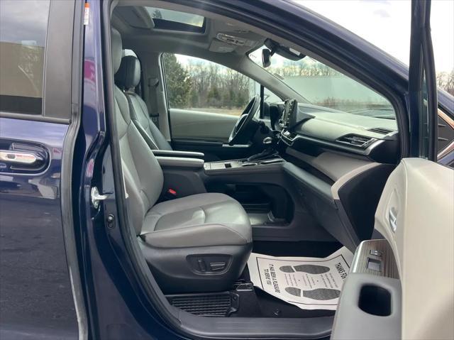 Photo of 2023 Blueprint Toyota Sienna