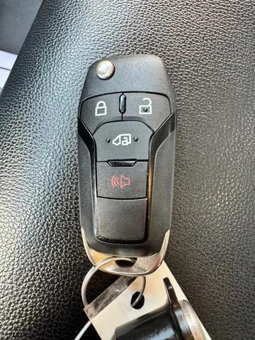 Photo of 2022 Oxford White Ford Transit-350