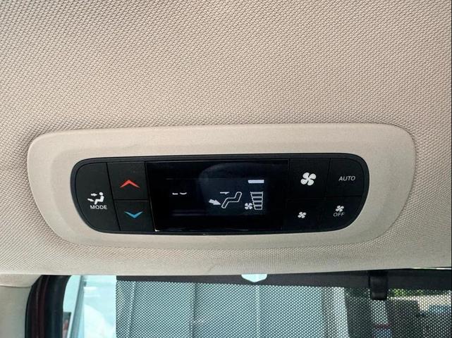 Photo of 2021 Velvet Red Pearlcoat Chrysler Pacifica