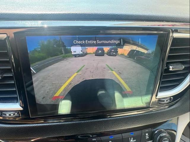 Photo of 2021 Velvet Red Pearlcoat Chrysler Pacifica