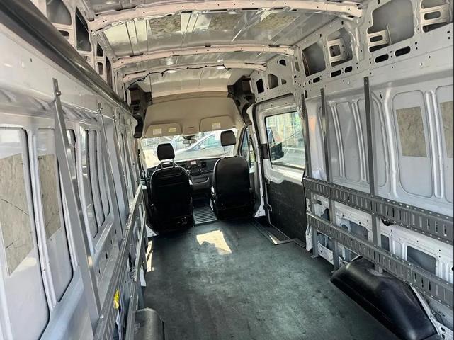 Photo of 2021 Oxford White Ford Transit-350