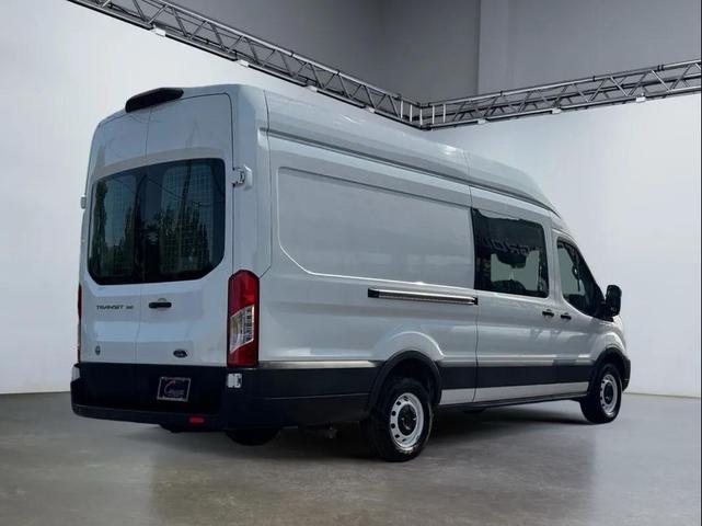 Photo of 2021 Oxford White Ford Transit-350