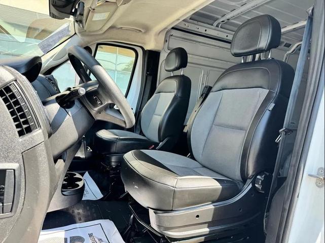Photo of 2023 Bright White Clearcoat RAM ProMaster 3500