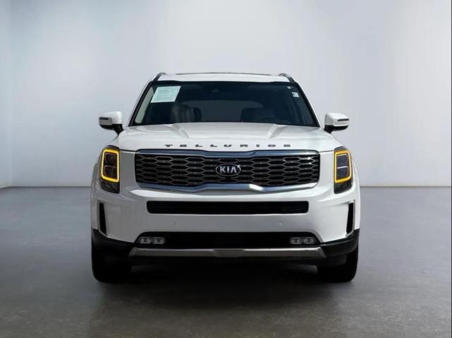 Photo of 2020 Snow White Pearl Kia Telluride