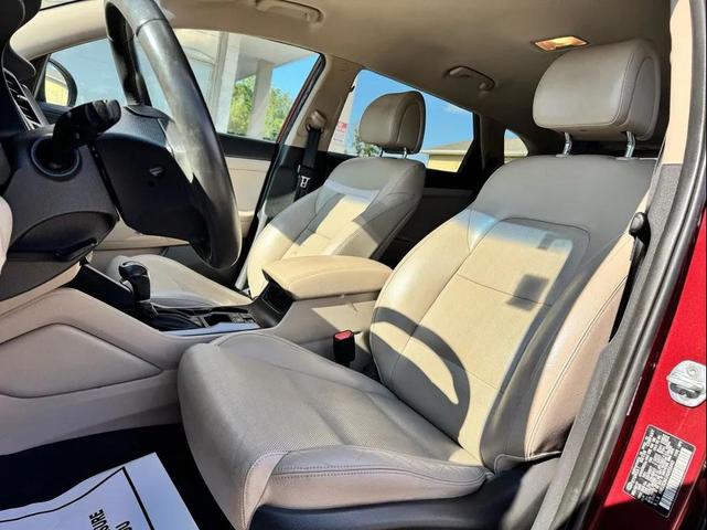 Photo of 2017 Red Hyundai TUCSON