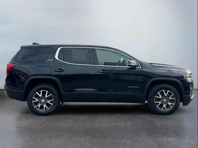 Photo of 2022 Ebony Twilight Metallic GMC Acadia