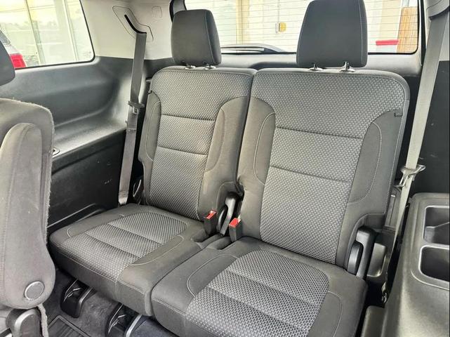 Photo of 2022 Ebony Twilight Metallic GMC Acadia